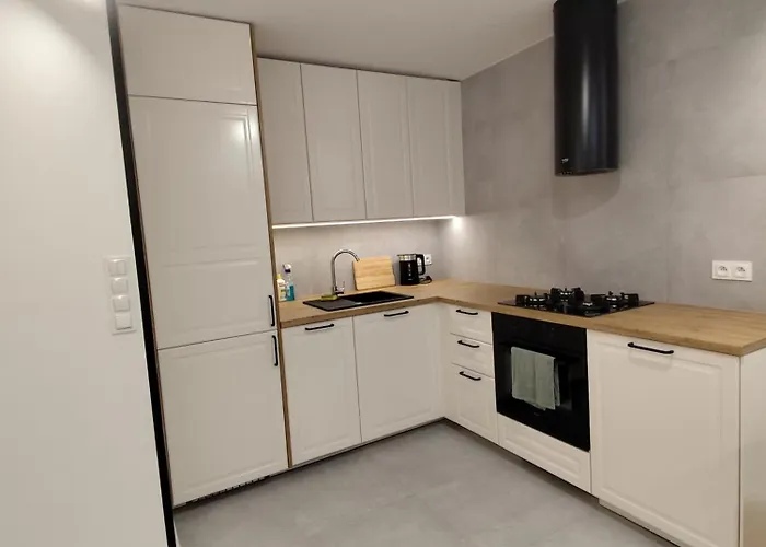 Apartment Mieszkanie Konduktorska 1a *